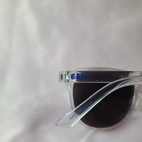 NWOT Gap Sunglasses 💜🌴 - Picture 4 of 6